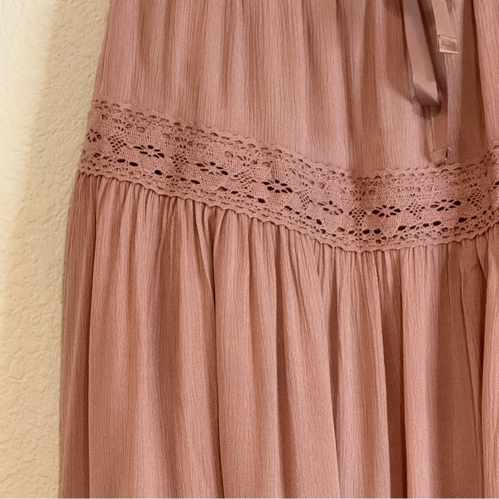 🆕 Pale Mauve Crochet Lace Maxi Skirt XL – Flowy Western Boho 🆕 - Picture 4 of 14